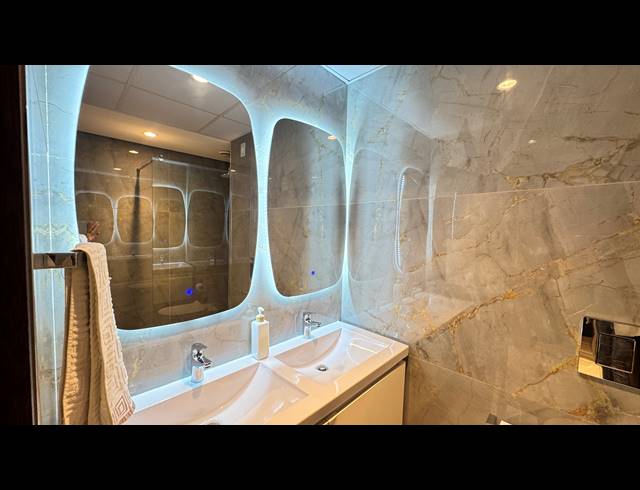 3 BEDROOM APARTMENT TO LET IN UMHLANGA RIDGE